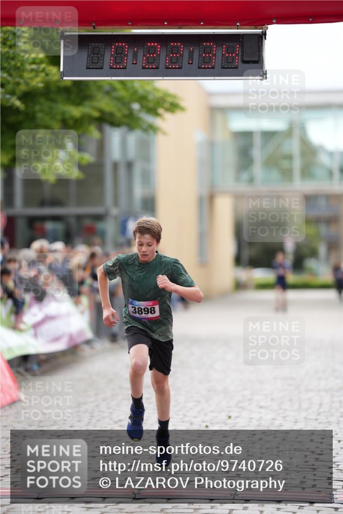 12.06.2026 - Holstenköstenlauf LAZAROV Photography http://msf.ph/oto/9740726 12.06.2026 17:52:32 Laufen 3898 meine-sportfotos.de