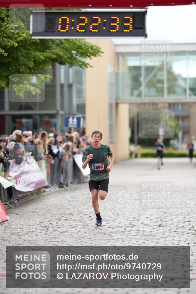 12.06.2026 - Holstenköstenlauf LAZAROV Photography http://msf.ph/oto/9740729 12.06.2026 17:52:31 Laufen 3898 meine-sportfotos.de
