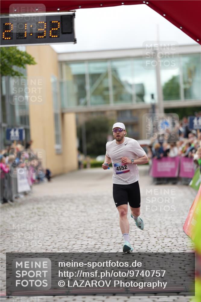 12.06.2026 - Holstenköstenlauf LAZAROV Photography http://msf.ph/oto/9740757 12.06.2026 17:51:30 Laufen 3953, 4552 meine-sportfotos.de