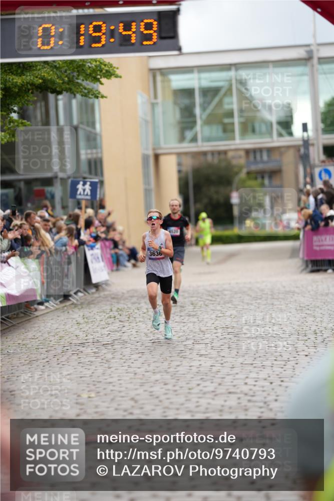 12.06.2026 - Holstenköstenlauf LAZAROV Photography http://msf.ph/oto/9740793 12.06.2026 17:49:47 Laufen 3291, 3636, 4520 meine-sportfotos.de