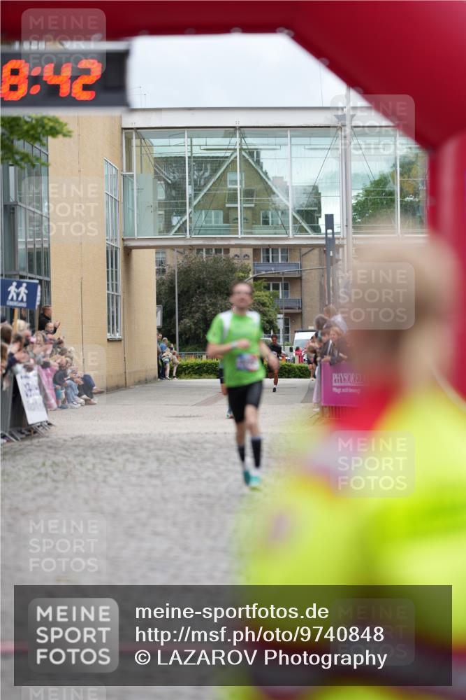 12.06.2026 - Holstenköstenlauf LAZAROV Photography http://msf.ph/oto/9740848 12.06.2026 17:48:40 Laufen 3311, 3314, 3438, 4202 meine-sportfotos.de