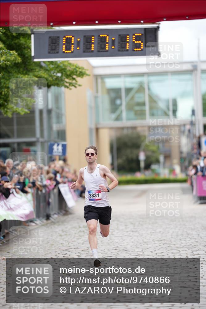 12.06.2026 - Holstenköstenlauf LAZAROV Photography http://msf.ph/oto/9740866 12.06.2026 17:47:14 Laufen 3831 meine-sportfotos.de