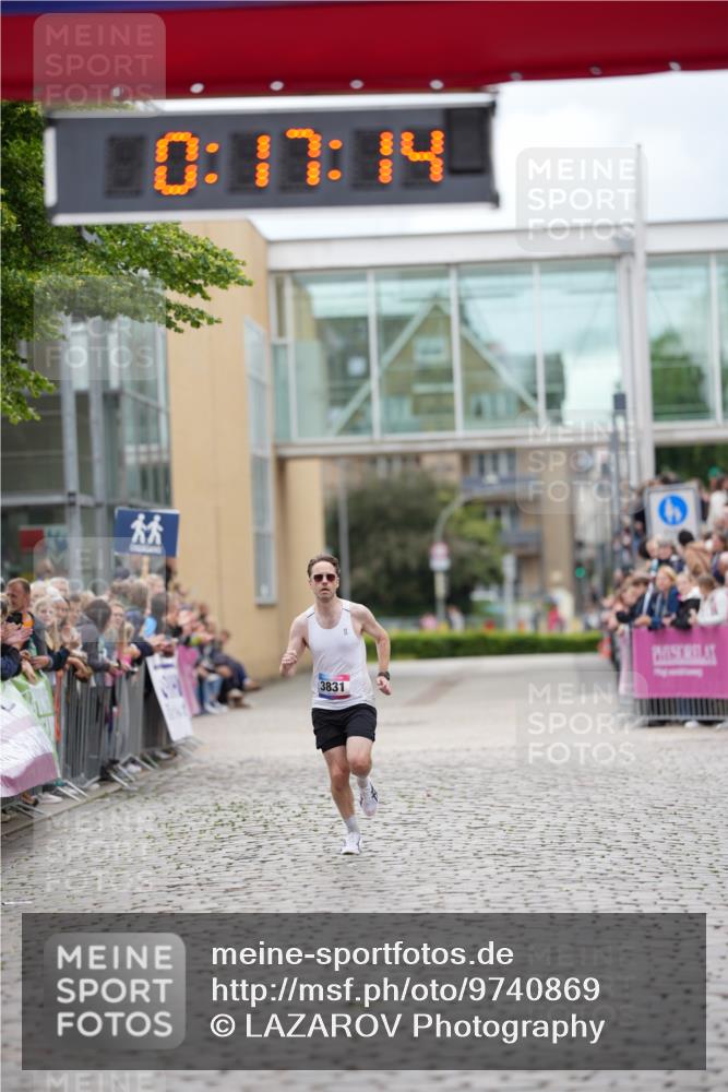 12.06.2026 - Holstenköstenlauf LAZAROV Photography http://msf.ph/oto/9740869 12.06.2026 17:47:12 Laufen 3831 meine-sportfotos.de