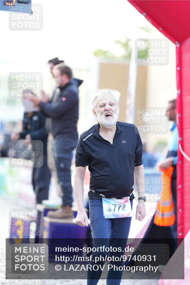 12.06.2026 - Holstenköstenlauf LAZAROV Photography http://msf.ph/oto/9740931 12.06.2026 20:34:51 Laufen 3772, 3221, 3772 meine-sportfotos.de
