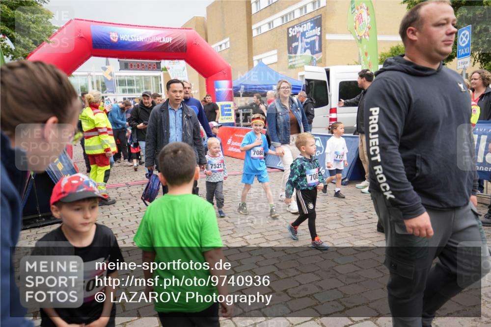 12.06.2026 - Holstenköstenlauf LAZAROV Photography http://msf.ph/oto/9740936 12.06.2026 15:02:59 Laufen 7506, 7521, 7088, 7177, 708 meine-sportfotos.de