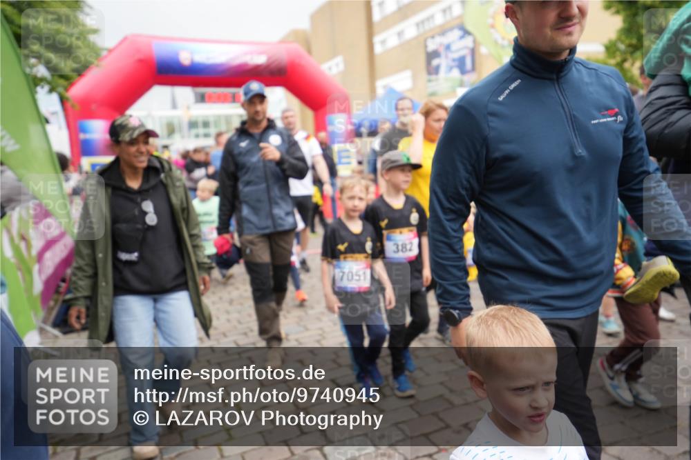 12.06.2026 - Holstenköstenlauf LAZAROV Photography http://msf.ph/oto/9740945 12.06.2026 15:03:15 Laufen 7051, 382 meine-sportfotos.de