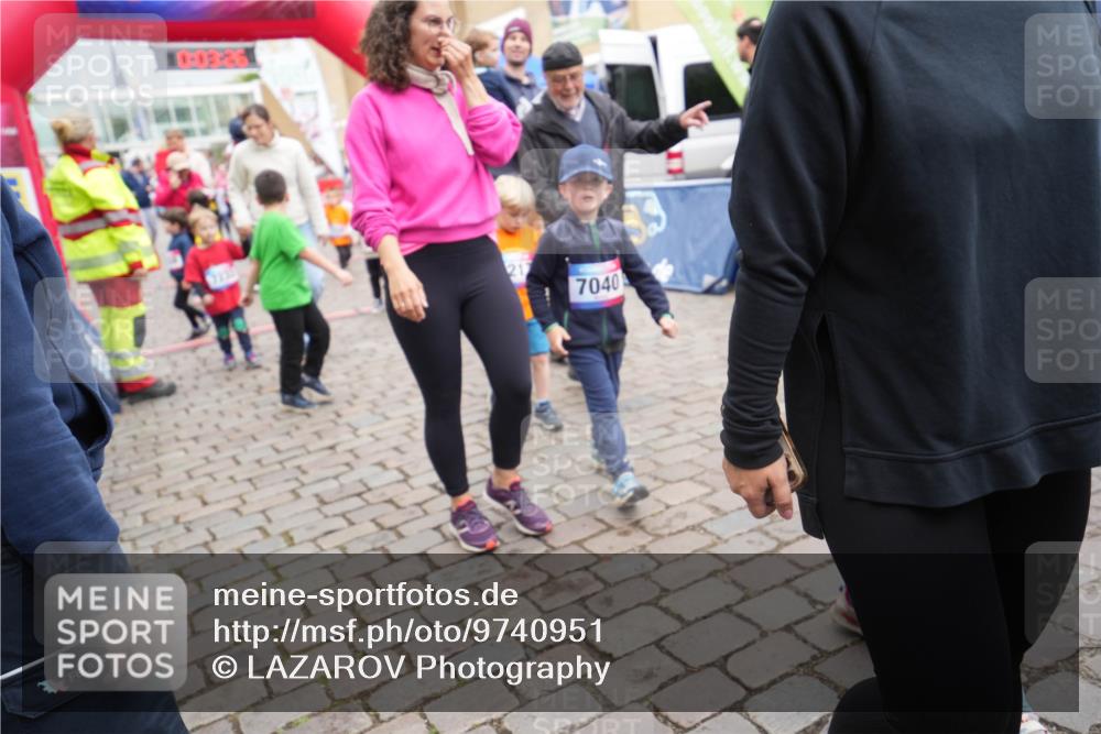 12.06.2026 - Holstenköstenlauf LAZAROV Photography http://msf.ph/oto/9740951 12.06.2026 15:03:26 Laufen 0, 03, 26, 7040 meine-sportfotos.de