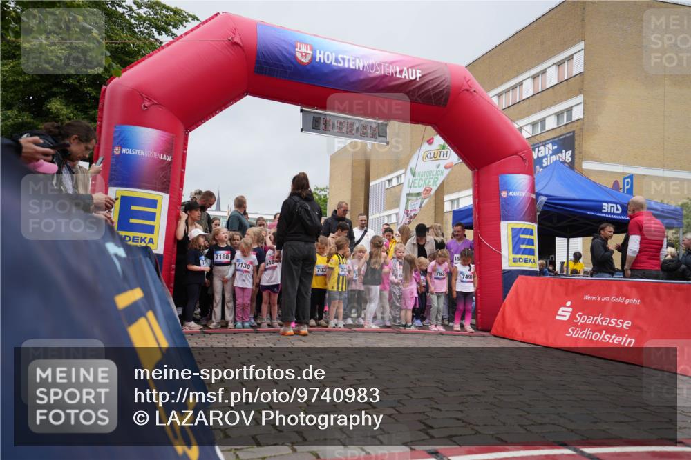 12.06.2026 - Holstenköstenlauf LAZAROV Photography http://msf.ph/oto/9740983 12.06.2026 15:06:22 Laufen 7188, 7130, 449, 703, 753, 7499 meine-sportfotos.de