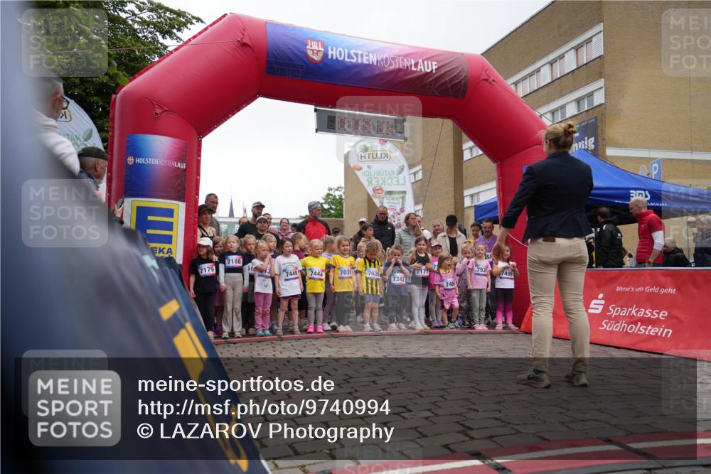 12.06.2026 - Holstenköstenlauf LAZAROV Photography http://msf.ph/oto/9740994 12.06.2026 15:09:37 Laufen 7179, 7188, 7449, 7444, 7035, 7036, 7171, 7531, 7342, 7491, 7499 meine-sportfotos.de
