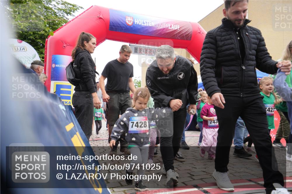 12.06.2026 - Holstenköstenlauf LAZAROV Photography http://msf.ph/oto/9741025 12.06.2026 15:11:07 Laufen 7540, 7428, 743, 423 meine-sportfotos.de