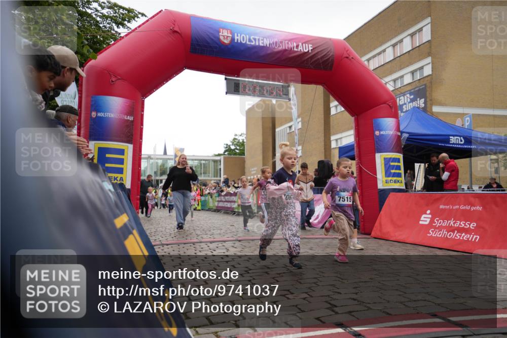 12.06.2026 - Holstenköstenlauf LAZAROV Photography http://msf.ph/oto/9741037 12.06.2026 15:12:24 Laufen 7102, 06, 7515 meine-sportfotos.de