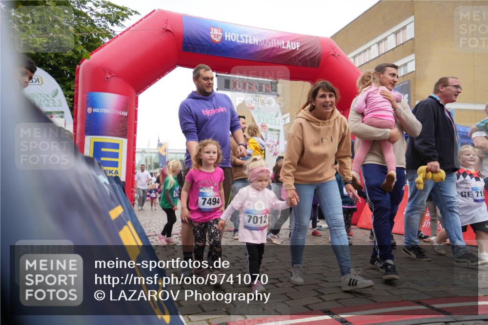 12.06.2026 - Holstenköstenlauf LAZAROV Photography http://msf.ph/oto/9741070 12.06.2026 15:13:44 Laufen 74, 7494, 7012, 715 meine-sportfotos.de