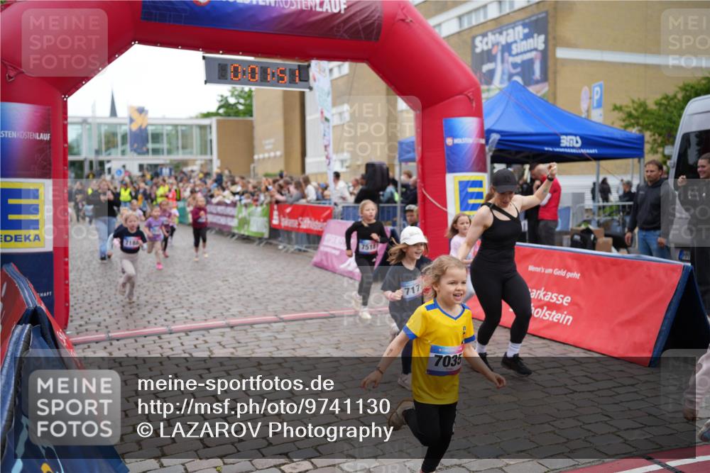 12.06.2026 - Holstenköstenlauf LAZAROV Photography http://msf.ph/oto/9741130 12.06.2026 15:12:22 Laufen 10, 00, 7515, 717, 7035 meine-sportfotos.de