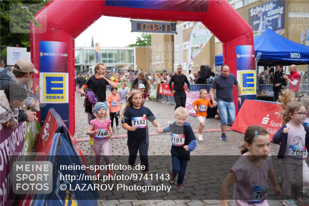 12.06.2026 - Holstenköstenlauf LAZAROV Photography http://msf.ph/oto/9741143 12.06.2026 15:12:41 Laufen 19, 00, 10, 7082, 10, 02, 7440, 7182, 7191, 7178, 7097, 70 meine-sportfotos.de