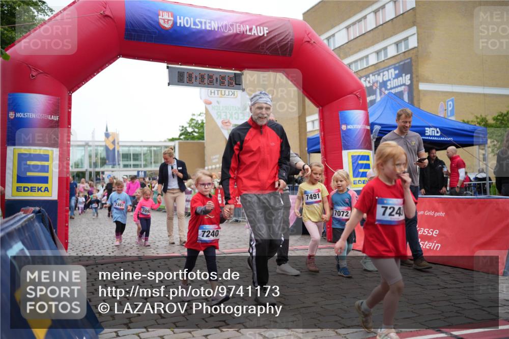 12.06.2026 - Holstenköstenlauf LAZAROV Photography http://msf.ph/oto/9741173 12.06.2026 15:13:25 Laufen 7461, 7092, 7240, 7491, 7072, 724 meine-sportfotos.de