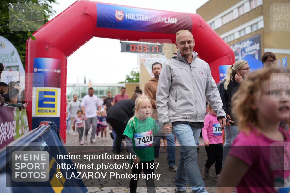 12.06.2026 - Holstenköstenlauf LAZAROV Photography http://msf.ph/oto/9741187 12.06.2026 15:13:48 Laufen 0, 03, 7420, 709 meine-sportfotos.de