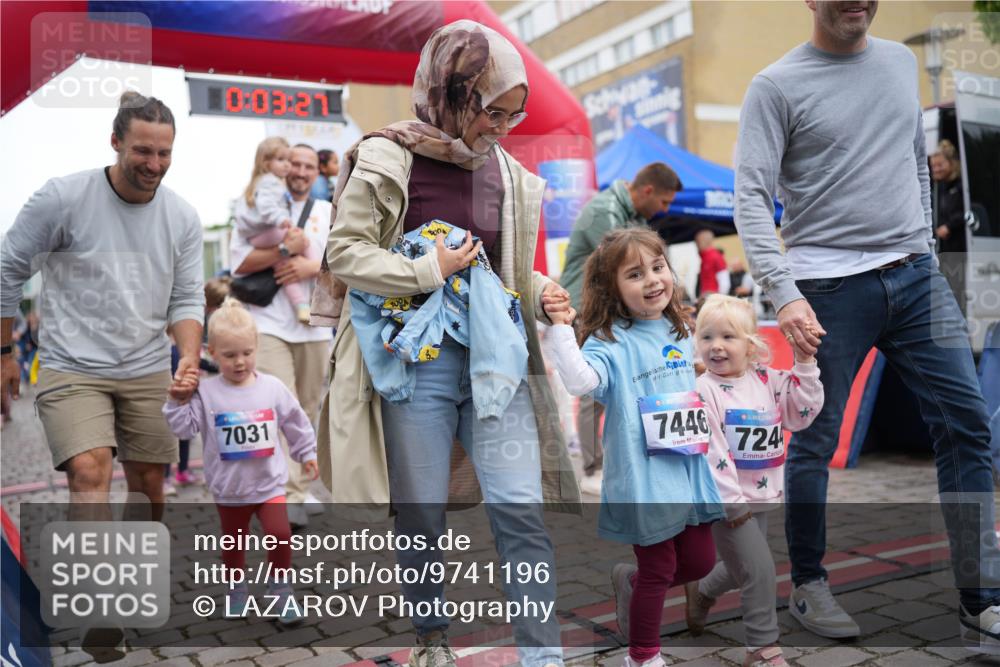 12.06.2026 - Holstenköstenlauf LAZAROV Photography http://msf.ph/oto/9741196 12.06.2026 15:13:58 Laufen 10, 09, 2, 7031, 7446, 36, 724 meine-sportfotos.de