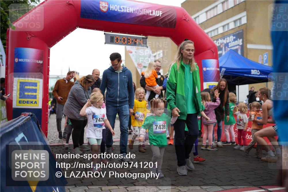 12.06.2026 - Holstenköstenlauf LAZAROV Photography http://msf.ph/oto/9741201 12.06.2026 15:14:15 Laufen 0, 03, 49, 7470, 327, 7439, 25 meine-sportfotos.de