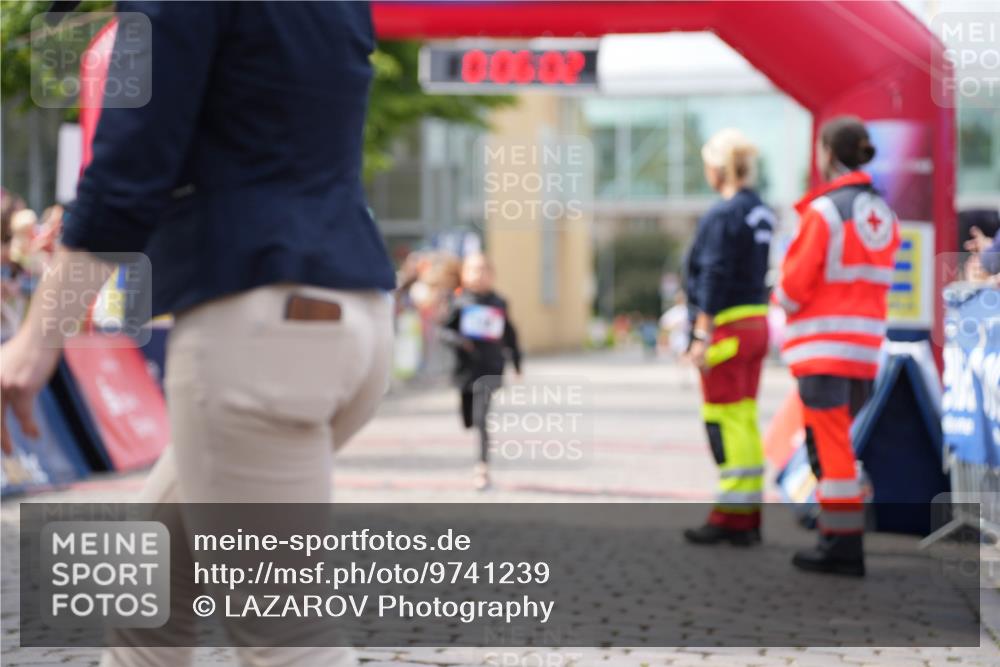 12.06.2026 - Holstenköstenlauf LAZAROV Photography http://msf.ph/oto/9741239 12.06.2026 15:36:04 Laufen 148, 188 meine-sportfotos.de