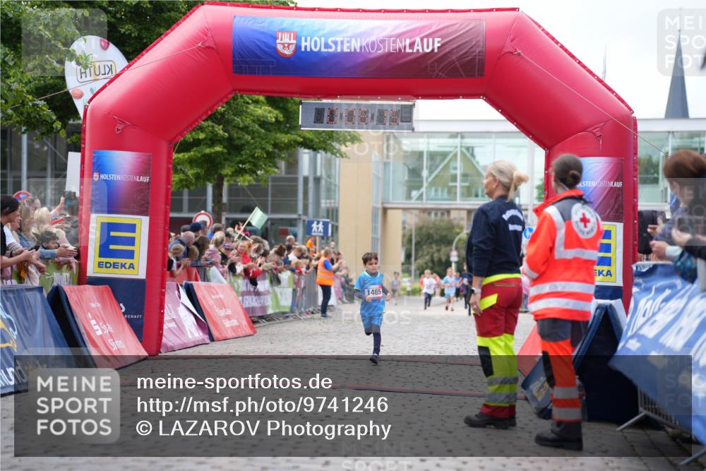 12.06.2026 - Holstenköstenlauf LAZAROV Photography http://msf.ph/oto/9741246 12.06.2026 15:36:17 Laufen 1465, 1261, 1441, 1465 meine-sportfotos.de