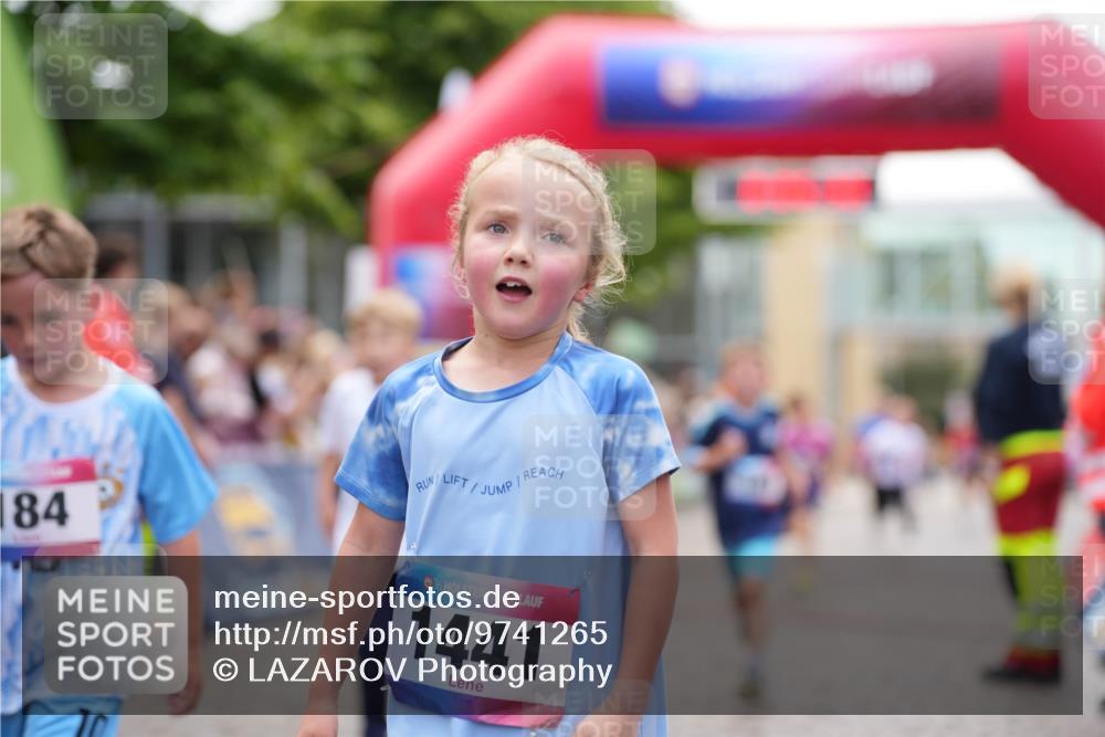 12.06.2026 - Holstenköstenlauf LAZAROV Photography http://msf.ph/oto/9741265 12.06.2026 15:36:33 Laufen 184, 36, 1441, 36, 58, 78, 84, 103, 189, 362, 400, 1369, 1402, 1458, 1555 meine-sportfotos.de