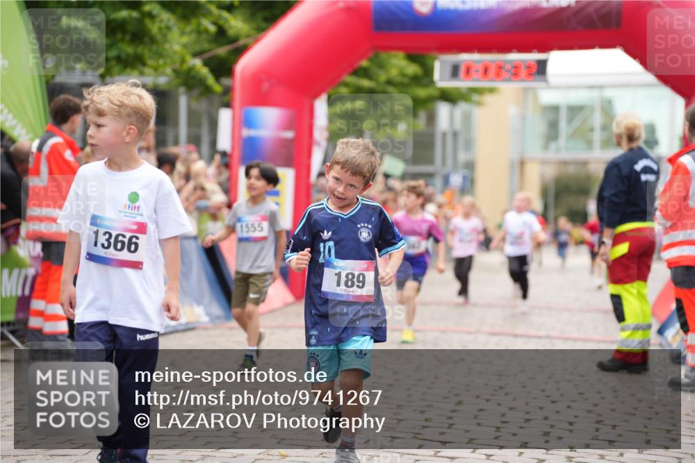 12.06.2026 - Holstenköstenlauf LAZAROV Photography http://msf.ph/oto/9741267 12.06.2026 15:36:34 Laufen 1555, 1366, 189, 36, 58, 78, 84, 103, 362, 400, 783, 1369, 1402, 1458 meine-sportfotos.de