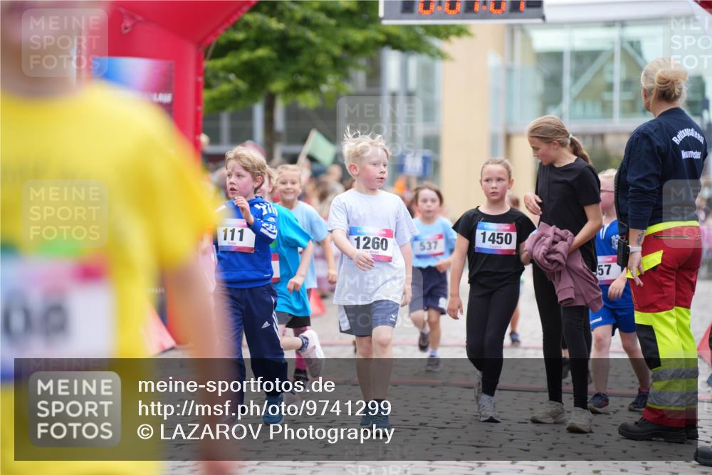 12.06.2026 - Holstenköstenlauf LAZAROV Photography http://msf.ph/oto/9741299 12.06.2026 15:37:03 Laufen 88, 111, 1260, 1450, 537, 57, 81, 91, 354, 365, 537, 761, 762, 1010, 1416 meine-sportfotos.de