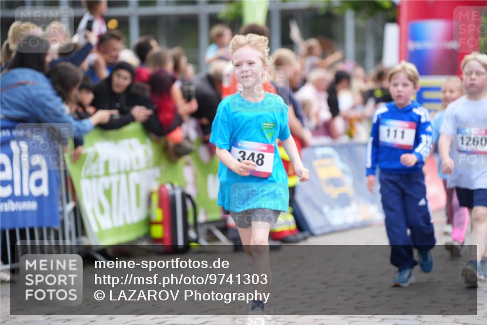 12.06.2026 - Holstenköstenlauf LAZAROV Photography http://msf.ph/oto/9741303 12.06.2026 15:37:05 Laufen 348, 111, 1260, 81, 91, 365, 537, 761, 762, 1010, 1416 meine-sportfotos.de