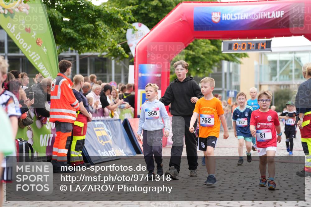 12.06.2026 - Holstenköstenlauf LAZAROV Photography http://msf.ph/oto/9741318 12.06.2026 15:37:16 Laufen 365, 762, 187, 81, 1417, 29, 56, 151, 187, 353, 396, 530, 535, 768, 1371, 1372, 1417, 1438 meine-sportfotos.de