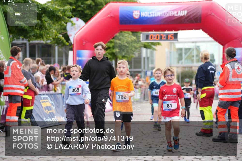 12.06.2026 - Holstenköstenlauf LAZAROV Photography http://msf.ph/oto/9741319 12.06.2026 15:37:17 Laufen 20, 365, 762, 187, 81, 29, 56, 151, 353, 396, 526, 530, 768, 1371, 1372, 1417, 1438 meine-sportfotos.de