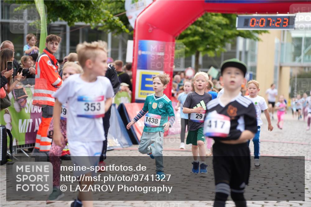12.06.2026 - Holstenköstenlauf LAZAROV Photography http://msf.ph/oto/9741327 12.06.2026 15:37:25 Laufen 39, 353, 1438, 29, 417, 0, 07, 23, 29, 32, 151, 526, 780, 1143, 1372, 1415, 1438 meine-sportfotos.de