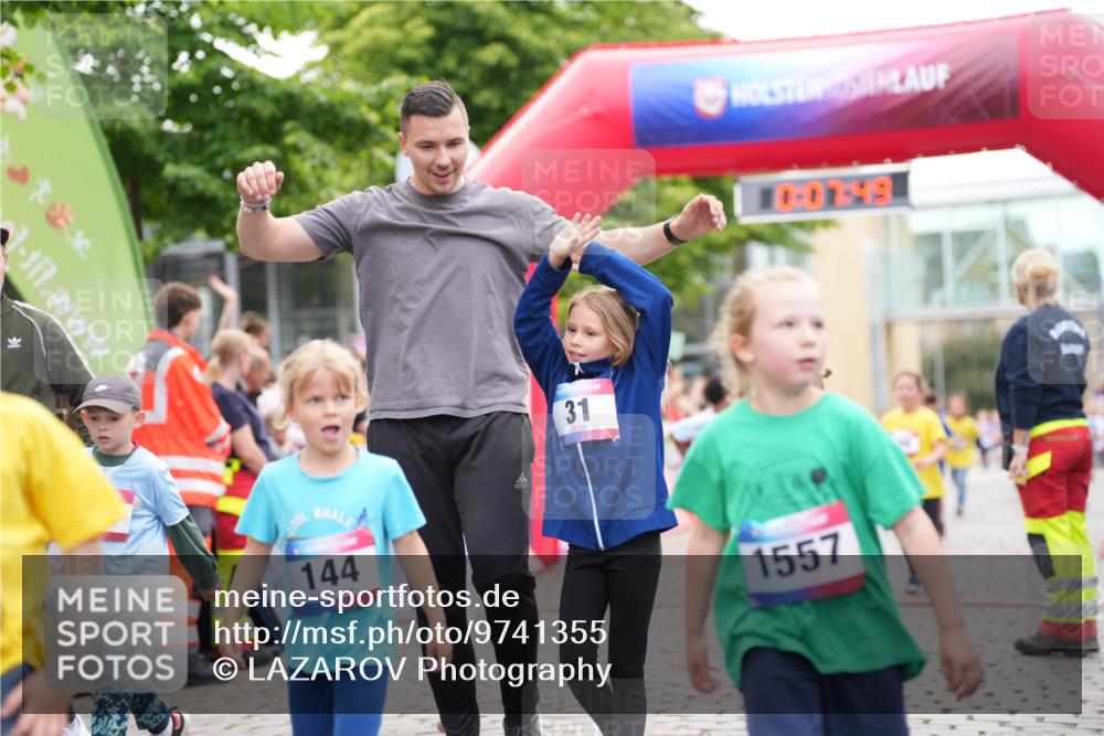 12.06.2026 - Holstenköstenlauf LAZAROV Photography http://msf.ph/oto/9741355 12.06.2026 15:37:51 Laufen 144, 31, 1557, 45, 107, 129, 398, 402, 531, 539, 1140, 1144, 1419 meine-sportfotos.de