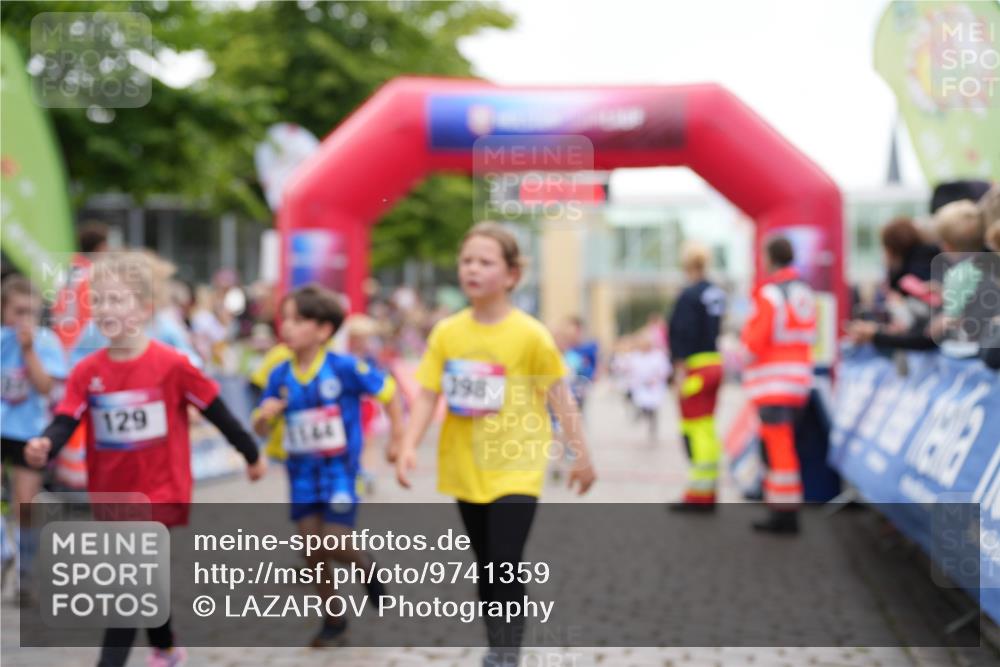 12.06.2026 - Holstenköstenlauf LAZAROV Photography http://msf.ph/oto/9741359 12.06.2026 15:37:59 Laufen 198, 129, 45, 89, 107, 1367, 1419, 1498, 1507 meine-sportfotos.de