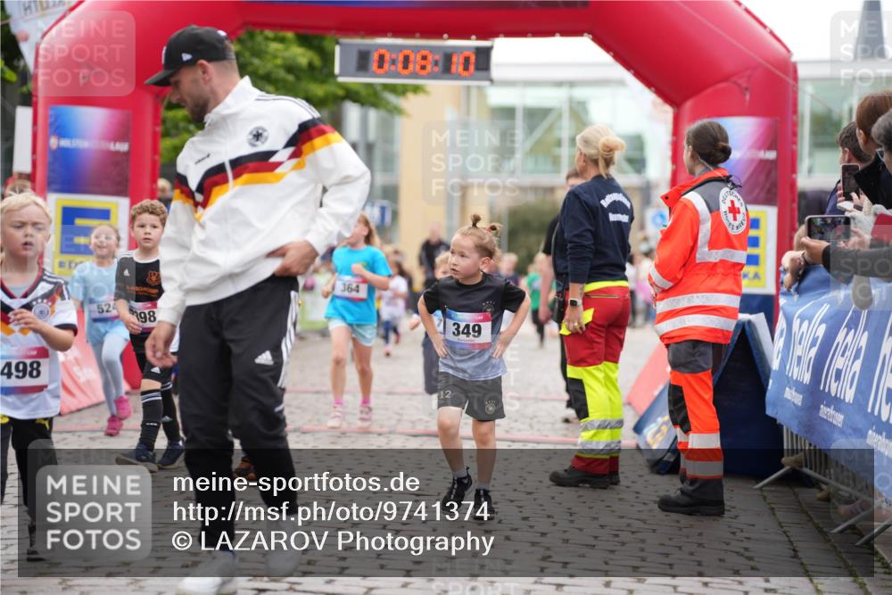 12.06.2026 - Holstenköstenlauf LAZAROV Photography http://msf.ph/oto/9741374 12.06.2026 15:38:13 Laufen 498, 10, 08, 10, 524, 98, 364, 349, 12, 24, 40, 139, 185, 350, 351, 364, 399, 524, 771, 793, 1011, 1364 meine-sportfotos.de