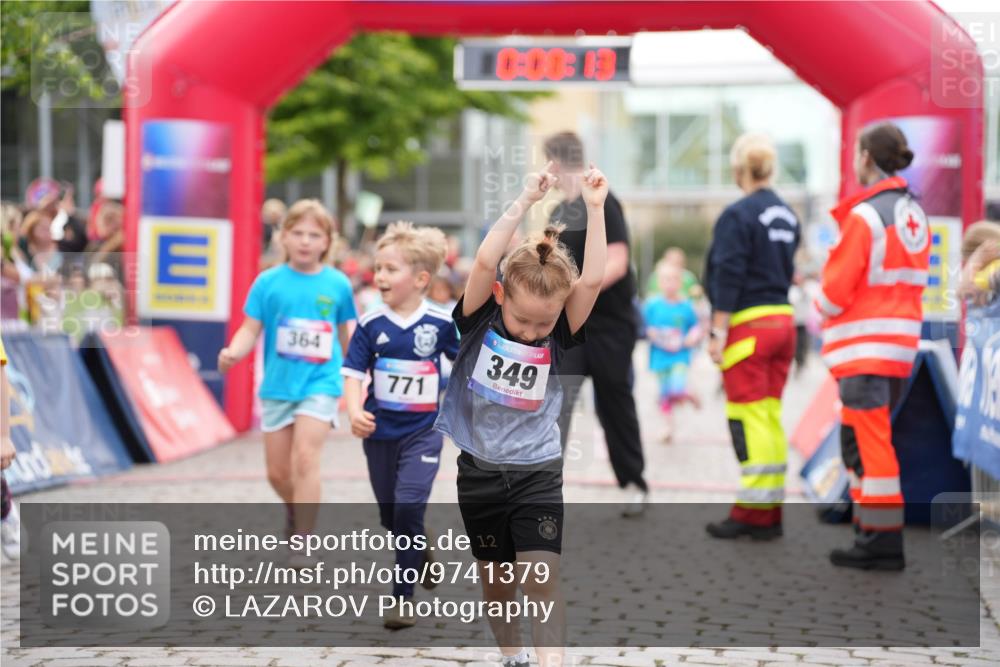 12.06.2026 - Holstenköstenlauf LAZAROV Photography http://msf.ph/oto/9741379 12.06.2026 15:38:16 Laufen 364, 771, 349, 12, 24, 40, 105, 139, 185, 350, 351, 399, 793, 1146, 1364, 1462 meine-sportfotos.de