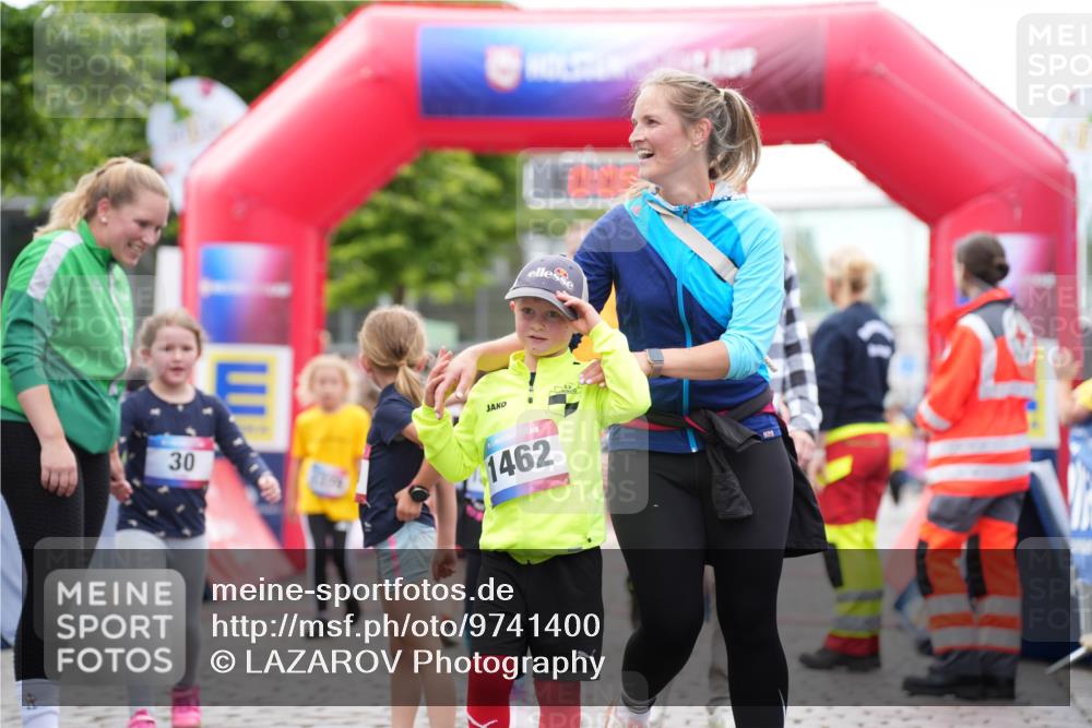 12.06.2026 - Holstenköstenlauf LAZAROV Photography http://msf.ph/oto/9741400 12.06.2026 15:38:37 Laufen 30, 30, 1462, 152, 366, 397, 760, 763, 778, 1138, 1259, 1508 meine-sportfotos.de