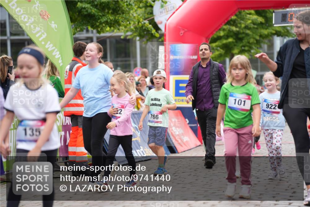 12.06.2026 - Holstenköstenlauf LAZAROV Photography http://msf.ph/oto/9741440 12.06.2026 15:39:19 Laufen 135, 22, 766, 101, 922, 54, 104, 534, 540, 925, 1374, 1420, 1489 meine-sportfotos.de