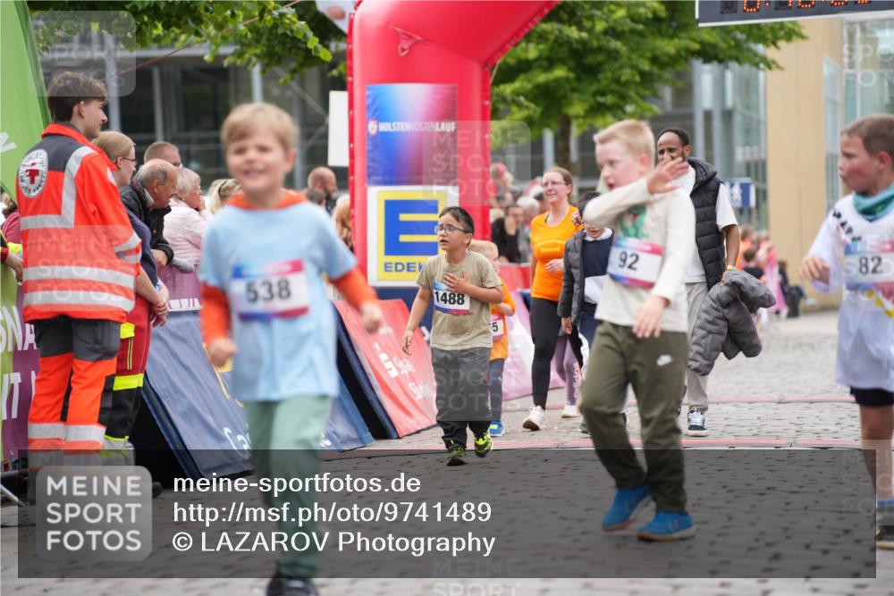 12.06.2026 - Holstenköstenlauf LAZAROV Photography http://msf.ph/oto/9741489 12.06.2026 15:40:06 Laufen 538, 1488, 5, 92, 82, 405, 765, 782, 786, 1479 meine-sportfotos.de