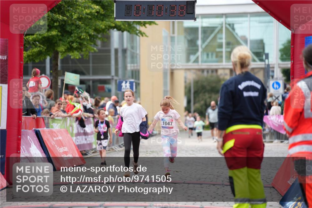 12.06.2026 - Holstenköstenlauf LAZAROV Photography http://msf.ph/oto/9741505 12.06.2026 15:40:40 Laufen 1910, 1047, 1047 meine-sportfotos.de
