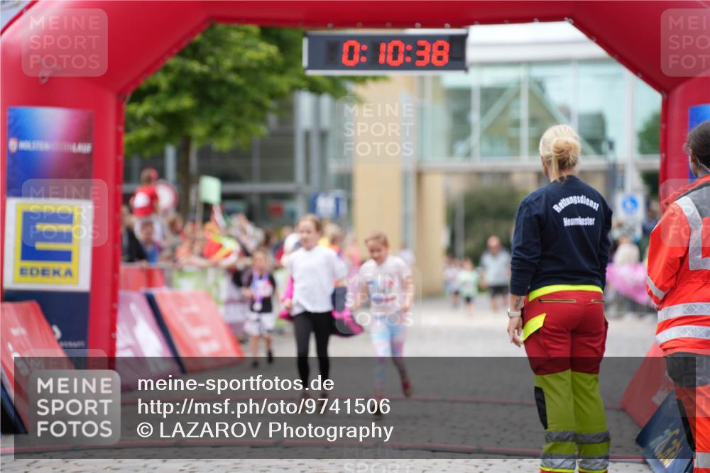 12.06.2026 - Holstenköstenlauf LAZAROV Photography http://msf.ph/oto/9741506 12.06.2026 15:40:41 Laufen 0, 10, 38, 1047 meine-sportfotos.de