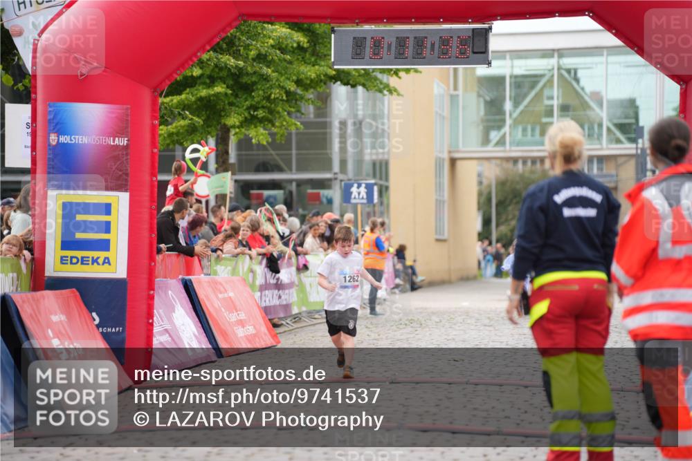 12.06.2026 - Holstenköstenlauf LAZAROV Photography http://msf.ph/oto/9741537 12.06.2026 15:41:38 Laufen 19, 1262, 150, 1262 meine-sportfotos.de