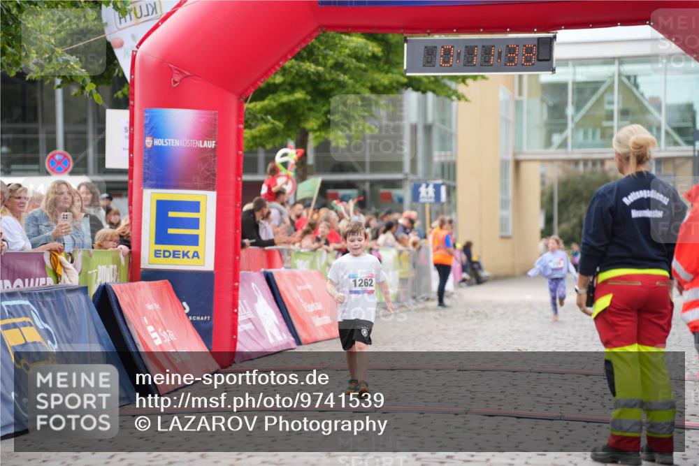 12.06.2026 - Holstenköstenlauf LAZAROV Photography http://msf.ph/oto/9741539 12.06.2026 15:41:40 Laufen 1262, 150, 1262 meine-sportfotos.de