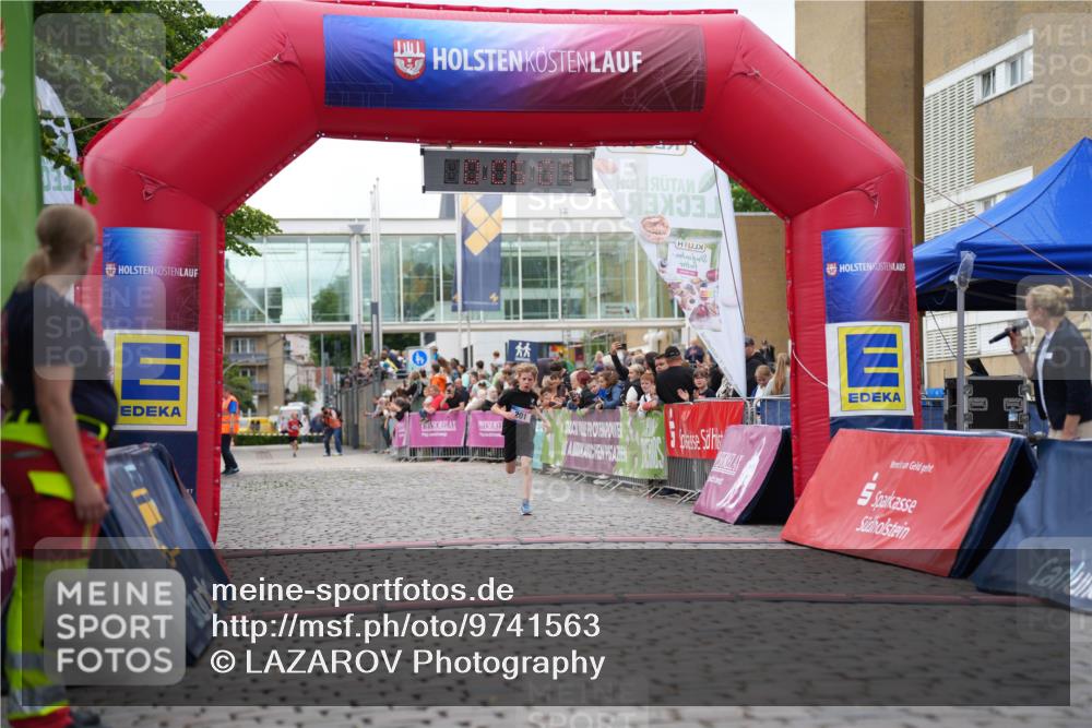 12.06.2026 - Holstenköstenlauf LAZAROV Photography http://msf.ph/oto/9741563 12.06.2026 16:05:09 Laufen 201, 5, 201 meine-sportfotos.de