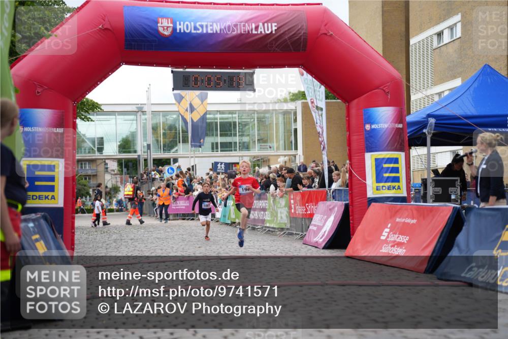 12.06.2026 - Holstenköstenlauf LAZAROV Photography http://msf.ph/oto/9741571 12.06.2026 16:05:21 Laufen 1007, 194, 5, 194, 1007 meine-sportfotos.de