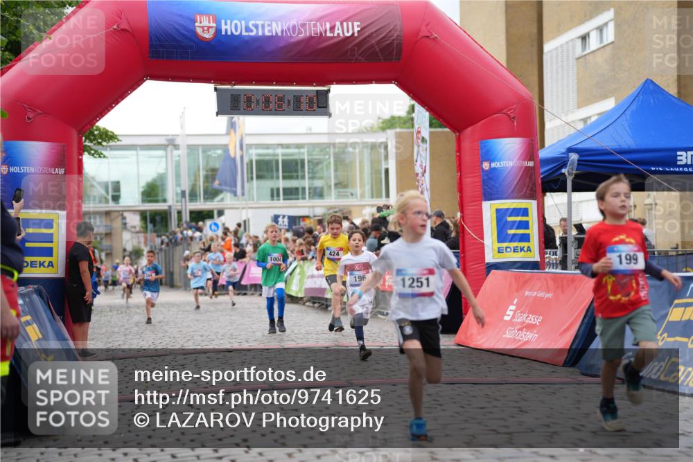 12.06.2026 - Holstenköstenlauf LAZAROV Photography http://msf.ph/oto/9741625 12.06.2026 16:06:12 Laufen 424, 1004, 196, 1251, 5, 199, 57, 155, 196, 199, 344, 424, 813, 1004, 1251, 1451, 1517 meine-sportfotos.de
