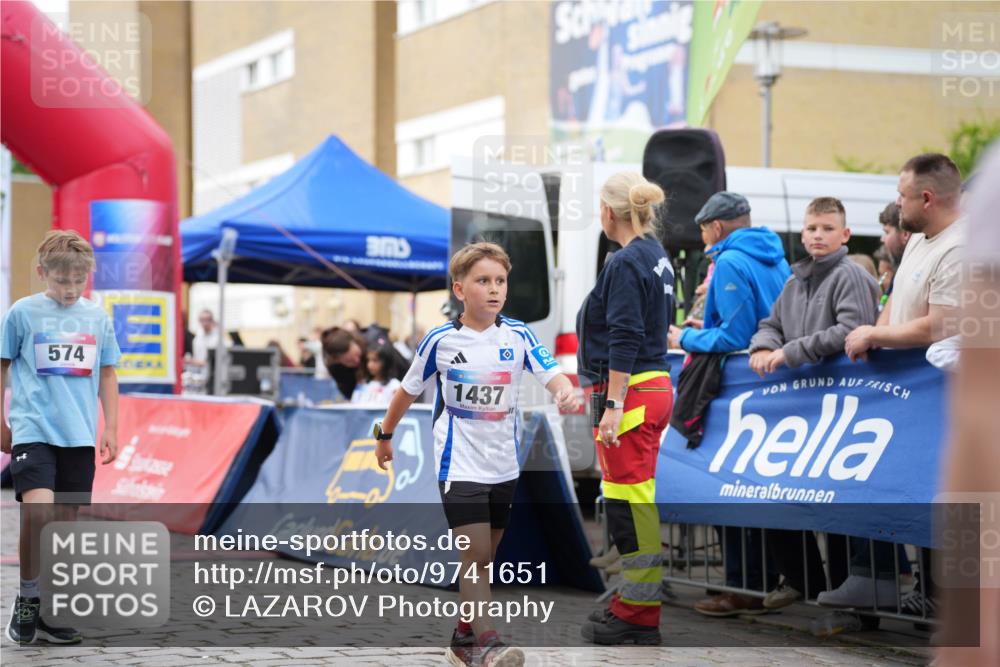 12.06.2026 - Holstenköstenlauf LAZAROV Photography http://msf.ph/oto/9741651 12.06.2026 16:06:26 Laufen 574, 1437, 190, 192, 202, 429, 808, 1003, 1231, 1384, 1385 meine-sportfotos.de