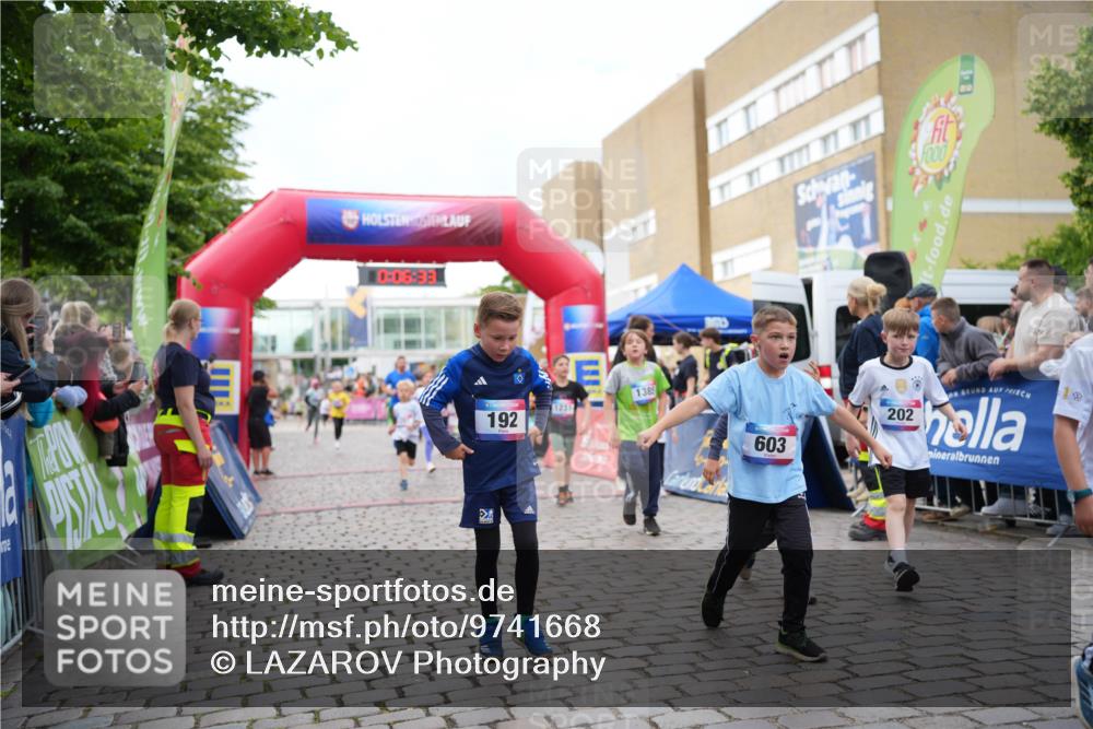 12.06.2026 - Holstenköstenlauf LAZAROV Photography http://msf.ph/oto/9741668 12.06.2026 16:06:35 Laufen 0, 06, 33, 192, 1231, 1385, 202, 603, 1, 147, 193, 204, 327, 455, 571, 1003, 1231, 1257, 1337, 1359, 1385, 1405, 1527 meine-sportfotos.de