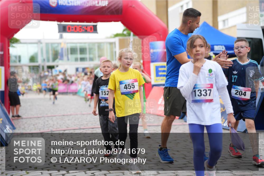 12.06.2026 - Holstenköstenlauf LAZAROV Photography http://msf.ph/oto/9741679 12.06.2026 16:06:42 Laufen 0, 06, 40, 152, 455, 1337, 17, 204, 327, 810, 1130, 1250, 1359, 1388, 1394 meine-sportfotos.de
