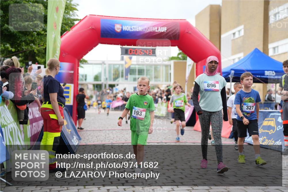 12.06.2026 - Holstenköstenlauf LAZAROV Photography http://msf.ph/oto/9741682 12.06.2026 16:06:45 Laufen 0, 06, 43, 193, 1388, 896, 327, 53, 108, 322, 445, 810, 1130, 1250, 1346, 1388, 1394 meine-sportfotos.de
