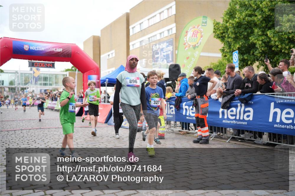 12.06.2026 - Holstenköstenlauf LAZAROV Photography http://msf.ph/oto/9741684 12.06.2026 16:06:46 Laufen 0, 06, 44, 19, 138, 896, 327, 53, 108, 322, 445, 810, 1130, 1250, 1346, 1388, 1394, 1534 meine-sportfotos.de